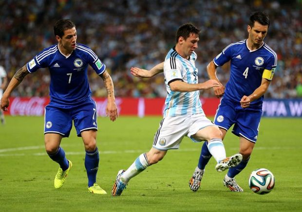Argentina  1 vs. 0 Bosnia