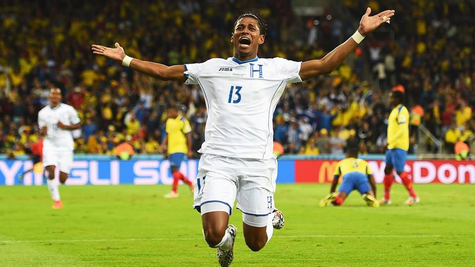 Honduras forward Carlo Costly celebrates scoring the opener in Curitiba - Honduras 1 vs. 1 Ecuador