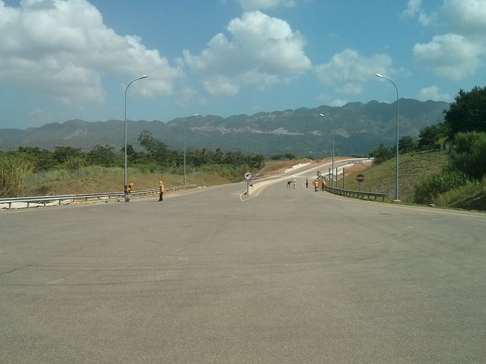 Highway 2000 - Linstead to Moneague