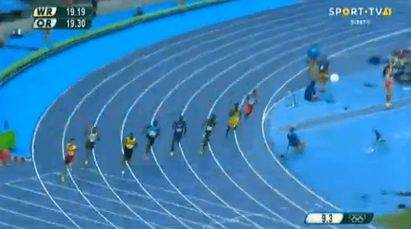 yohan blake running in mens 200m at the rio 2016 olympics