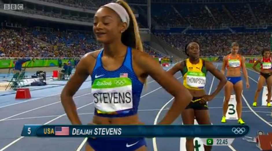 elaine thompson in 200m semi final